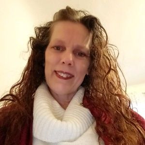 Meet your Posher, Mary ellen